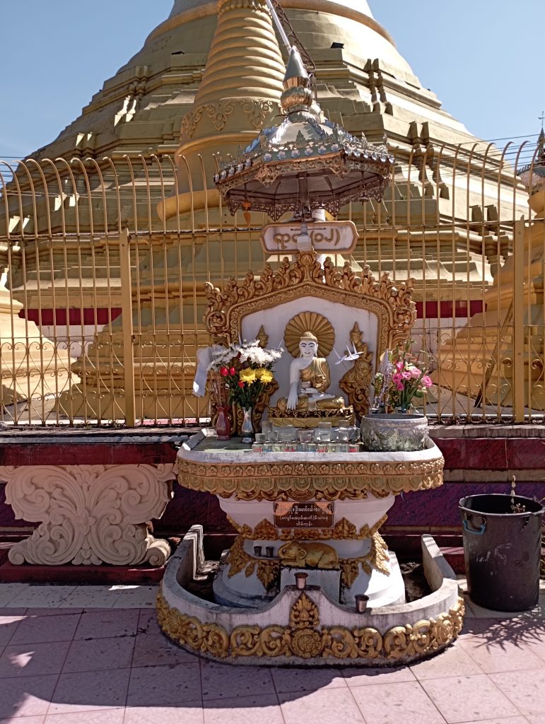 Kyaik Thoke Pagodaの中の画像5