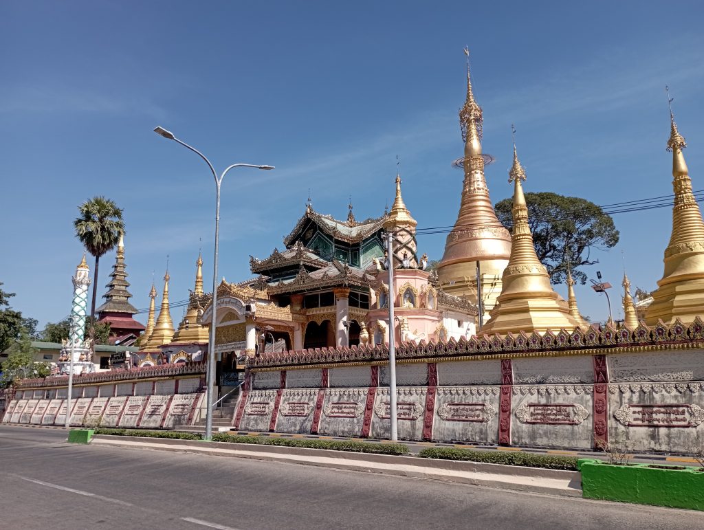 Kyaik Thoke Pagodaの外部の画像