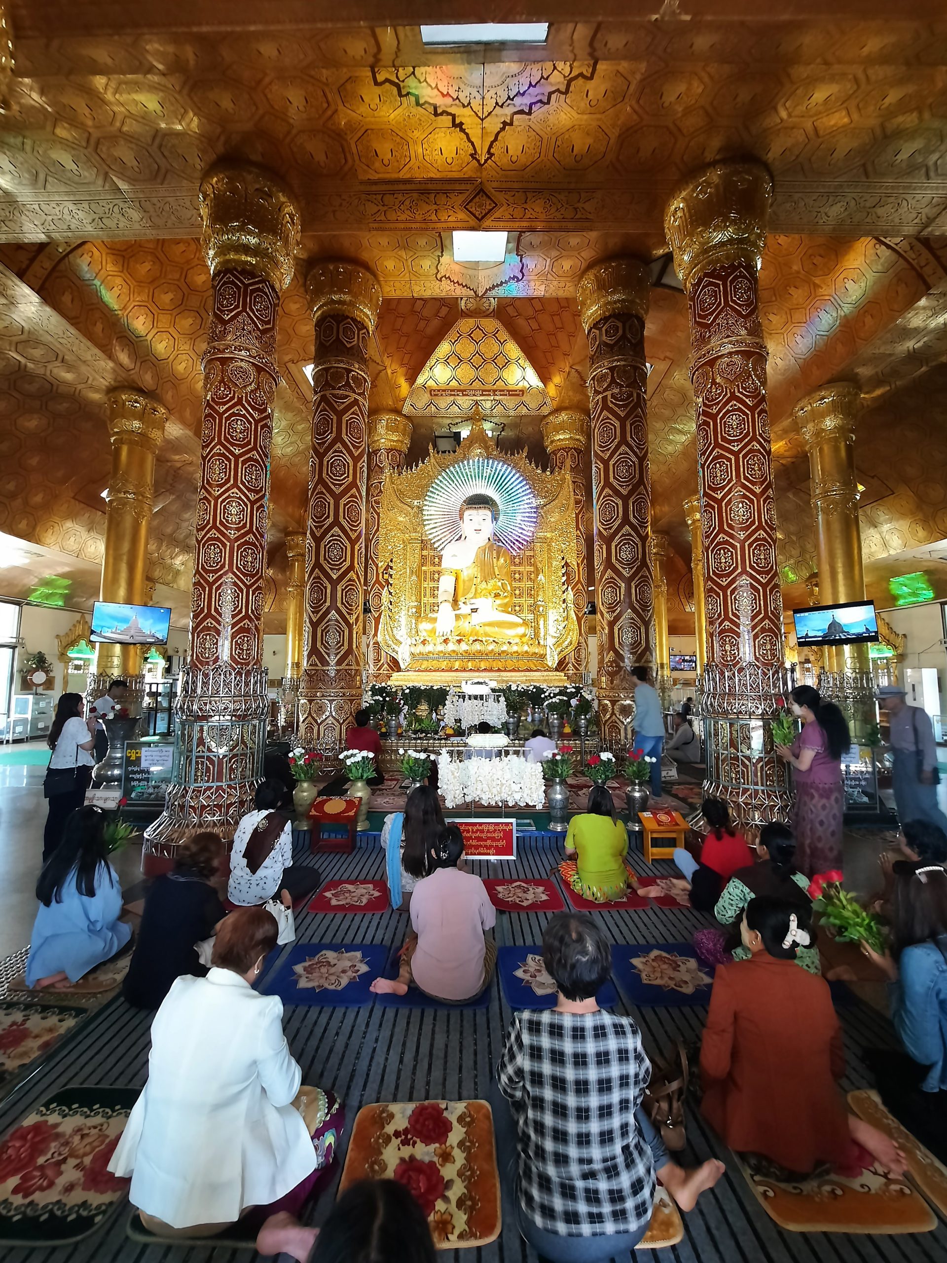 Maha Ant Htoo Kan Thar Pagodaの内部02